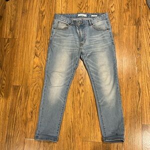 Peter Manning Skinny Fit Light Wash Jeans 32 x 26